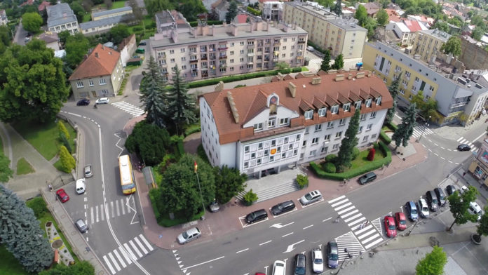 Urząd Miasta w Jaśle zdjęcie z lotu ptaka