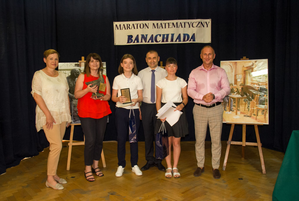 Dominika Pabisz z klasy VIII oraz Igor Sudyka z klasy VI ze Szkoły Podstawowej nr 2 w Jaśle zwyciężyli w IX Ogólnopolskim Maratonie Matematycznym „Banachiada” i tym samym uzyskali zaszczytny tytuł „Banachmistrza”.
