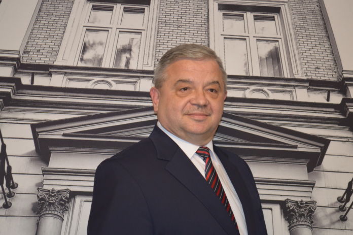 Lech Polak - nowy dyrektor SP nr 4